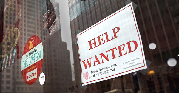 Restaurant industry employment is still slow to recover